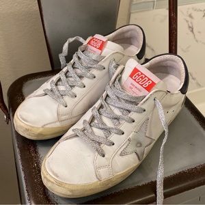 Golden Goose Super-Star Sneaker 9US/39EU